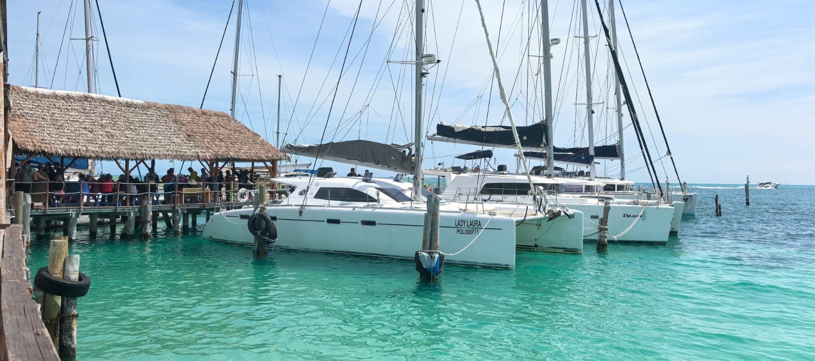 Catamaran tour to Isla Mujeres